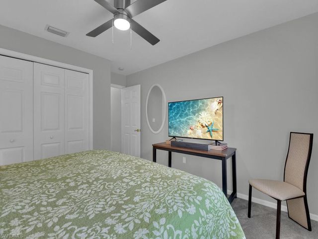 7631 Cameron CIR, Fort Myers, FL 33912