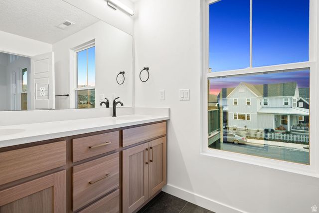 6617 W SOUTH JORDAN PKWY, South Jordan, UT 84009
