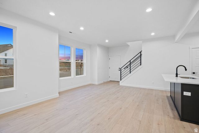 6617 W SOUTH JORDAN PKWY, South Jordan, UT 84009