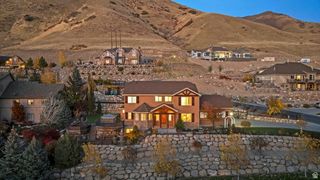 2541 E STONEBURY LOOP RD, Springville, UT 84663