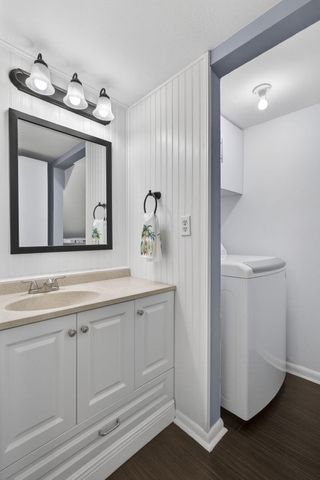 326 Sandtree Drive, Palm Beach Gardens, FL 33403