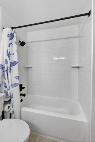 326 Sandtree Drive, Palm Beach Gardens, FL 33403