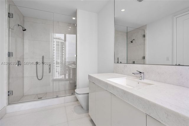 17975 Collins Ave N-3502, Sunny Isles Beach, FL 33160