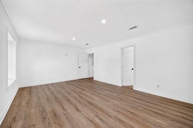 4619 Breckenridge Drive, Houston, TX 77066