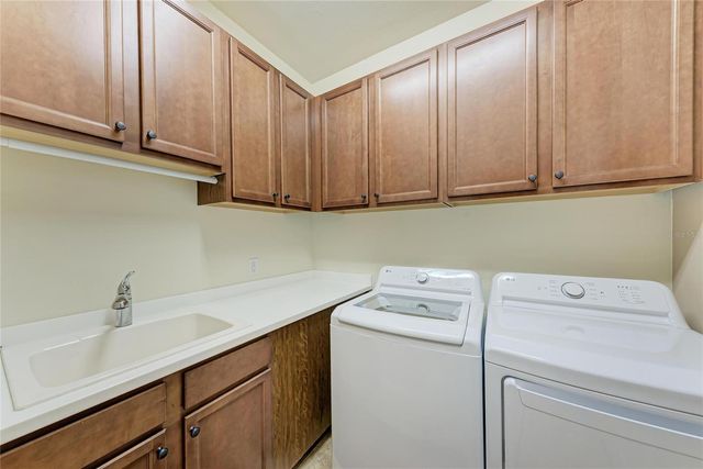 5381 SUNDEW DRIVE, Sarasota, FL 34238