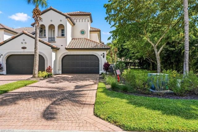 3730 Montreux LN 104, Naples, FL 34114