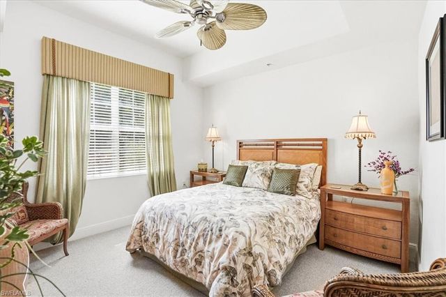 3730 Montreux LN 104, Naples, FL 34114
