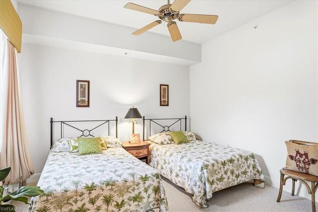 3730 Montreux LN 104, Naples, FL 34114