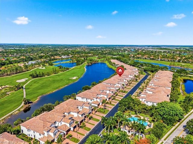3730 Montreux LN 104, Naples, FL 34114