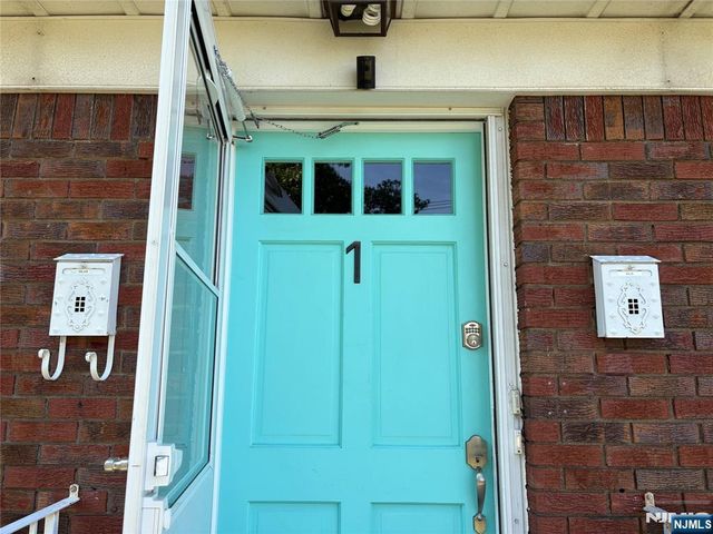 1 Sargeant Avenue 2, Clifton, NJ 07013