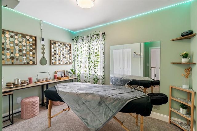 235 Leeward Lane, Roswell, GA 30076