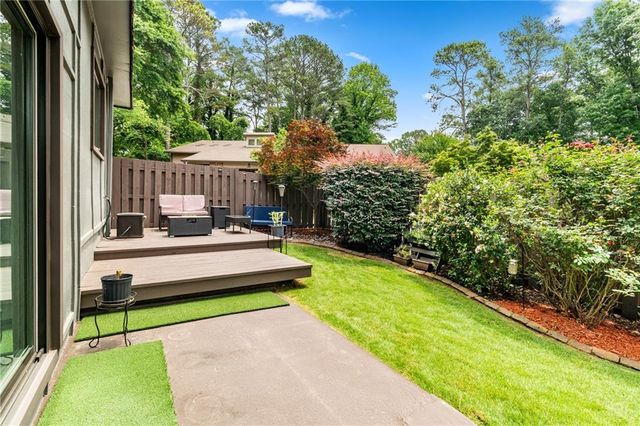 235 Leeward Lane, Roswell, GA 30076