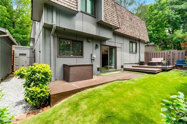 235 Leeward Lane, Roswell, GA 30076