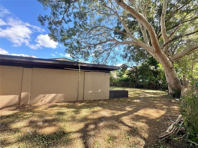 3102 ELM STREET, Winter Haven, FL 33881