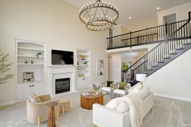 2122 Lakes Edge Drive, Newburgh, IN 47630