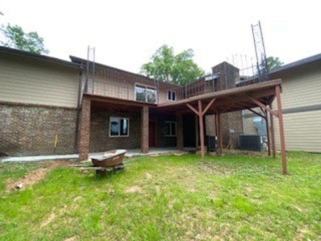 6 Briarwood Lane, Clarksville, AR 72830