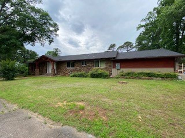 6 Briarwood Lane, Clarksville, AR 72830