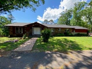 6 Briarwood Lane, Clarksville, AR 72830
