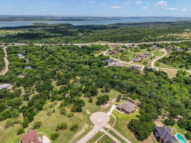 2407 Clear Creek Court, Cedar Hill, TX 75104