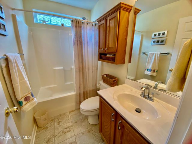 478 Sandpiper Bay Drive SW, Sunset Beach, NC 28468