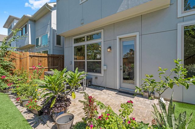 1715 Leilani Drive, Houston, TX 77055