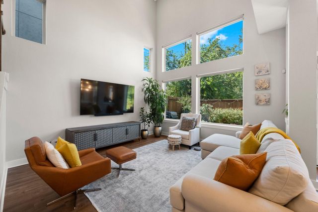 1715 Leilani Drive, Houston, TX 77055