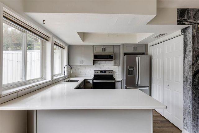 7094 Stonington NE Drive, Atlanta, GA 30328