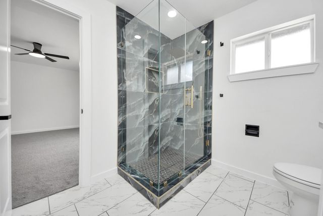 1418 San Sebastian Lane, Nassau Bay, TX 77058