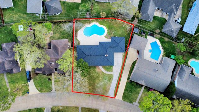 1418 San Sebastian Lane, Nassau Bay, TX 77058