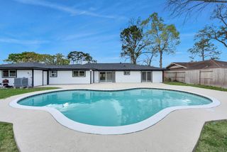 1418 San Sebastian Lane, Nassau Bay, TX 77058