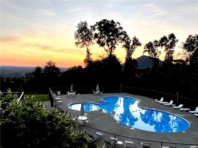 223 Denny Ridge Road, Jasper, GA 30143