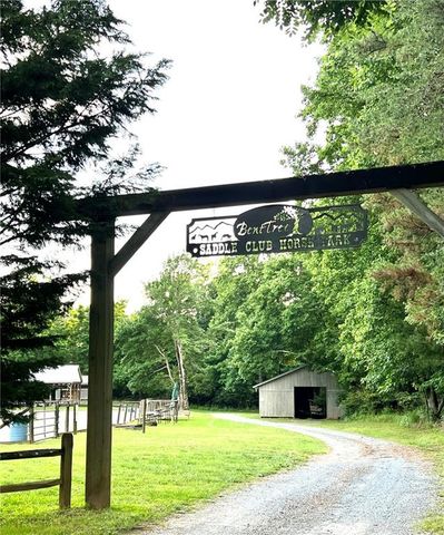 223 Denny Ridge Road, Jasper, GA 30143