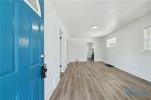 1952 Fairfax Road, Toledo, OH 43613