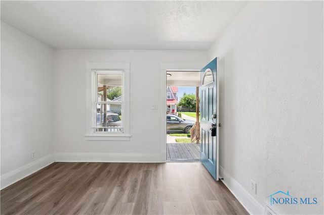 1952 Fairfax Road, Toledo, OH 43613