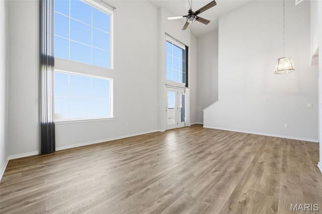 200 S Kirkwood Road 308, Kirkwood, MO 63122