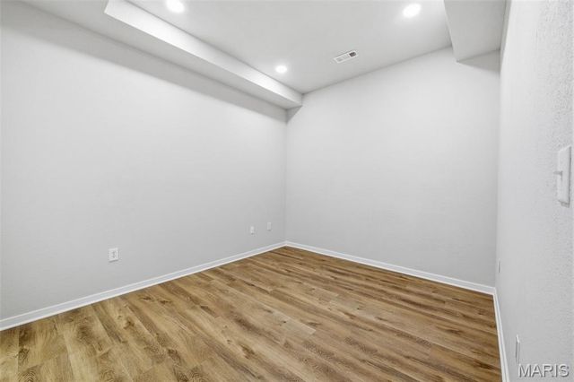 200 S Kirkwood Road 308, Kirkwood, MO 63122