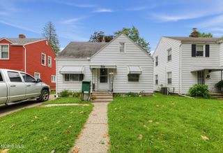 3702 Kershaw Avenue, Toledo, OH 43613
