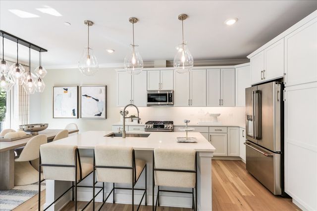 2022 Iron Ridge Lane, Naperville, IL 60563