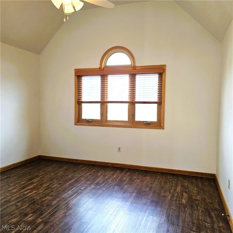 8420 Hunting Drive, North Royalton, OH 44133