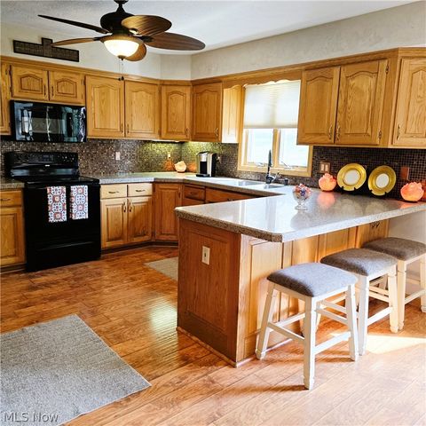 8420 Hunting Drive, North Royalton, OH 44133