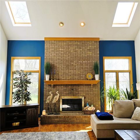 8420 Hunting Drive, North Royalton, OH 44133