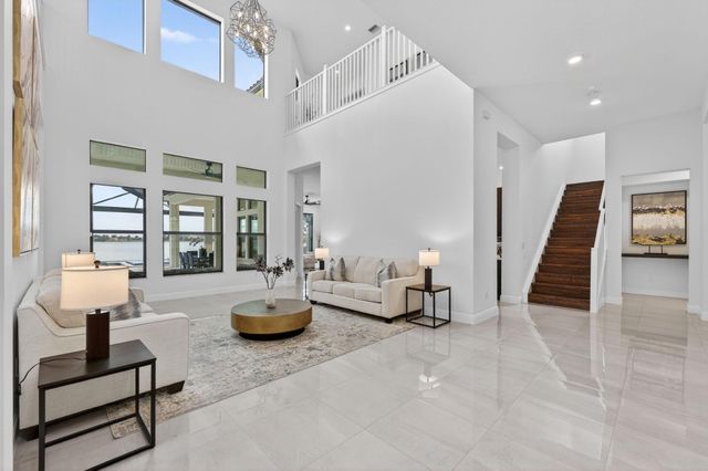 8550 W Parkland Bay Trail, Parkland, FL 33076