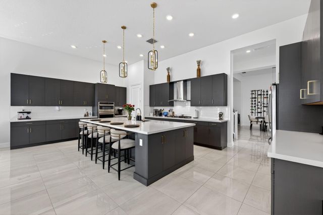 8550 W Parkland Bay Trail, Parkland, FL 33076