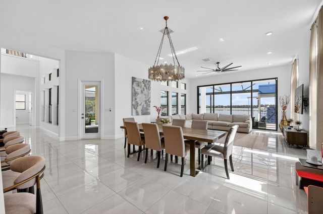 8550 W Parkland Bay Trail, Parkland, FL 33076