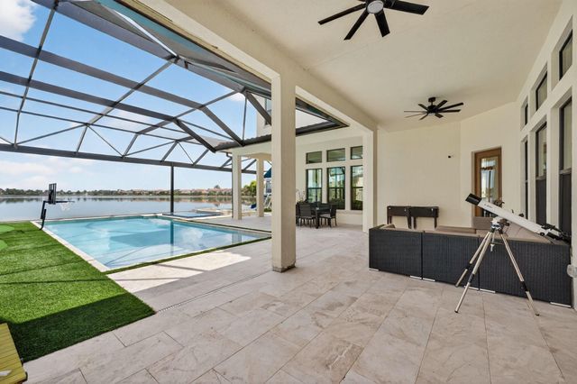 8550 W Parkland Bay Trail, Parkland, FL 33076