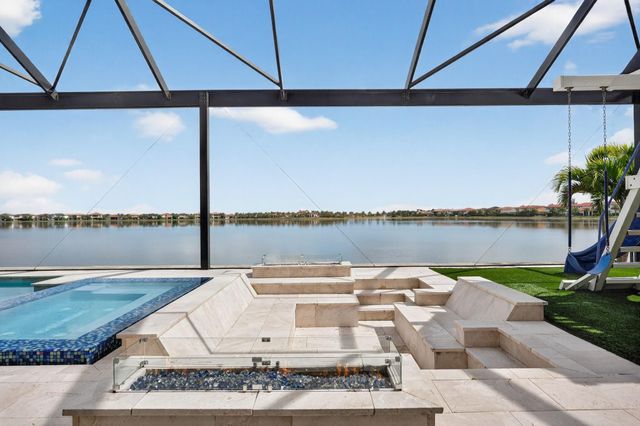 8550 W Parkland Bay Trail, Parkland, FL 33076