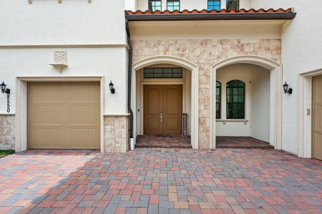 8550 W Parkland Bay Trail, Parkland, FL 33076