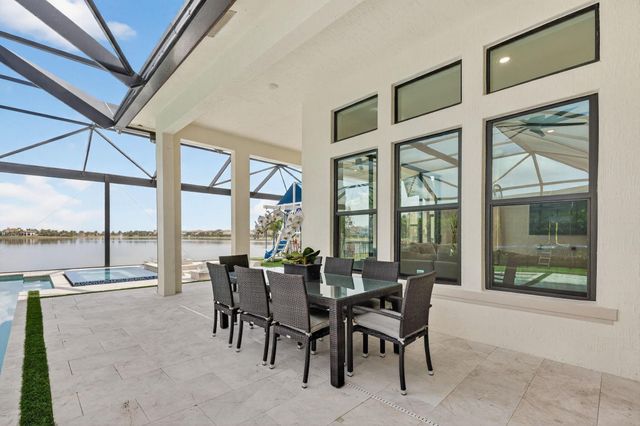 8550 W Parkland Bay Trail, Parkland, FL 33076