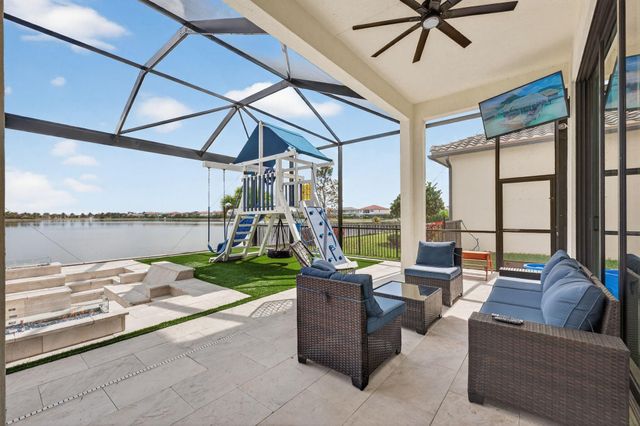 8550 W Parkland Bay Trail, Parkland, FL 33076