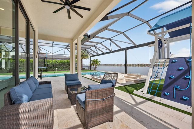 8550 W Parkland Bay Trail, Parkland, FL 33076